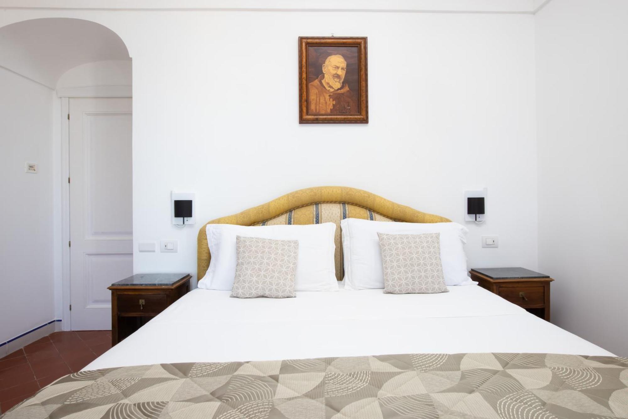 Oasi Olimpia Relais Hotel Sant'Agata sui due Golfi Ngoại thất bức ảnh